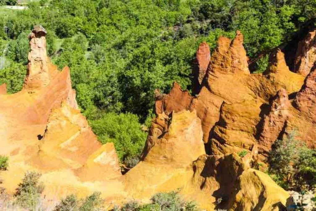 Une Pause Au Paradis Sorgues Exteriör bild