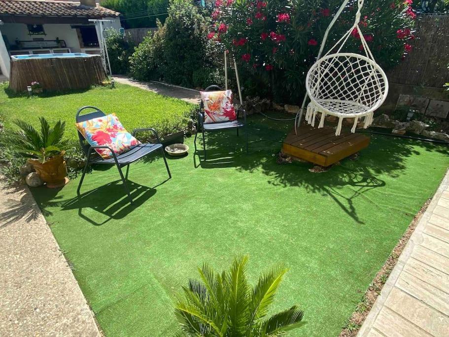 Une Pause Au Paradis Sorgues Exteriör bild